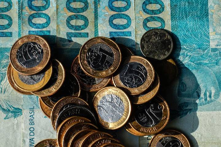 Beneficiários com NIS de final 6 recebem Bolsa Família de julho