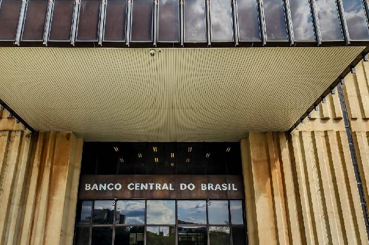 Em nova redução, Copom baixa taxa Selic para 14% ao ano