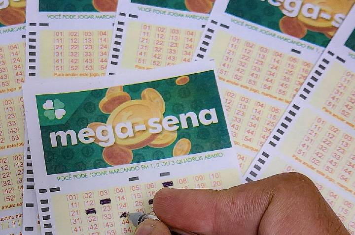 Mega-sena acumula e pagará R$ 78 milhões no próximo sorteio