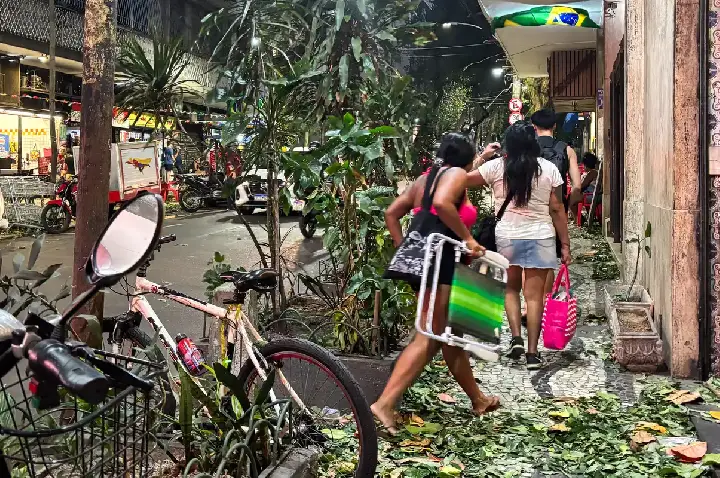 Rio de Janeiro tem duas mortes e um desaparecido depois de ventania