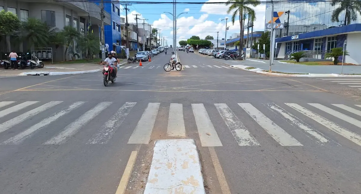 Governo de RO investe mais de R$ 3,3 milhões em sinalização de trânsito para reduzir acidentes em Jaru