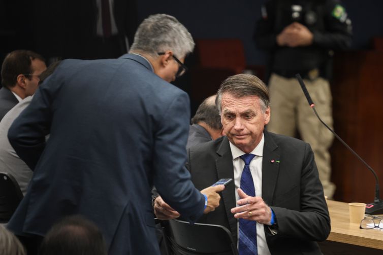 PF diz que Bolsonaro teve acesso à defesa de general Mário Fernandes
