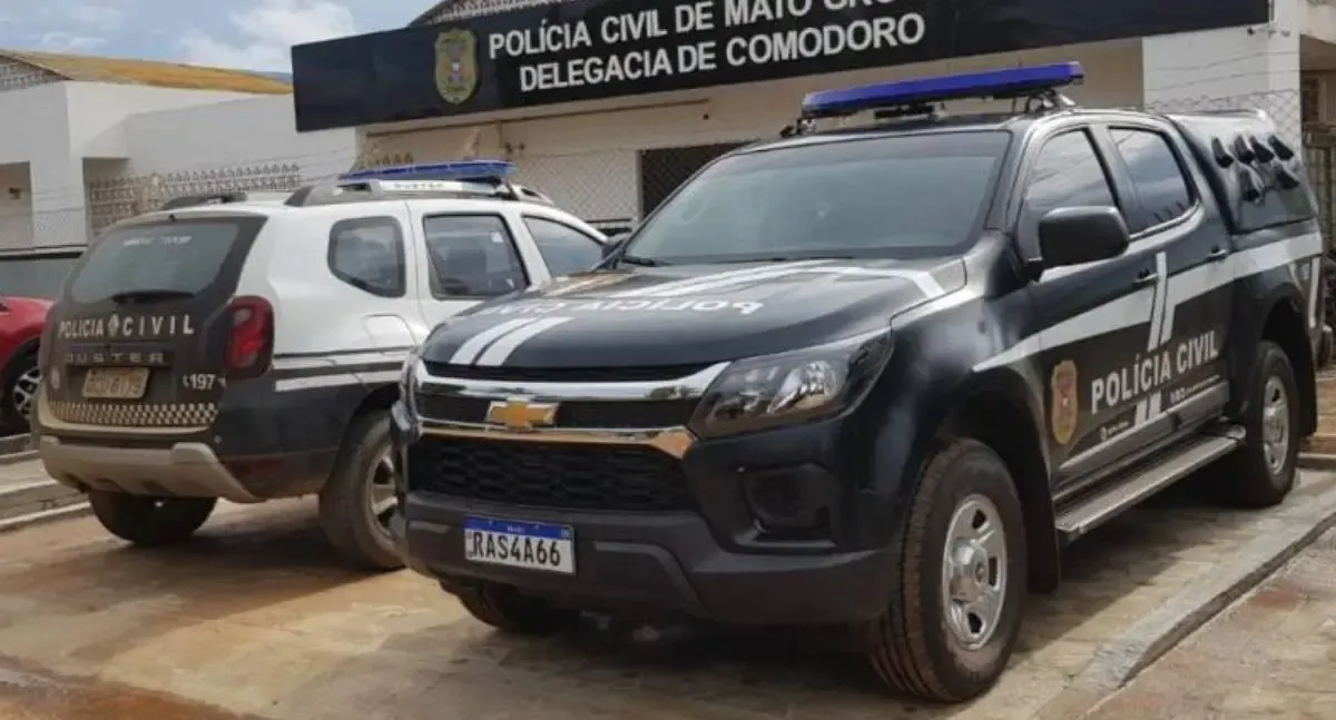 Motorista de ônibus escolar é preso por estupro de vulnerável em Comodoro