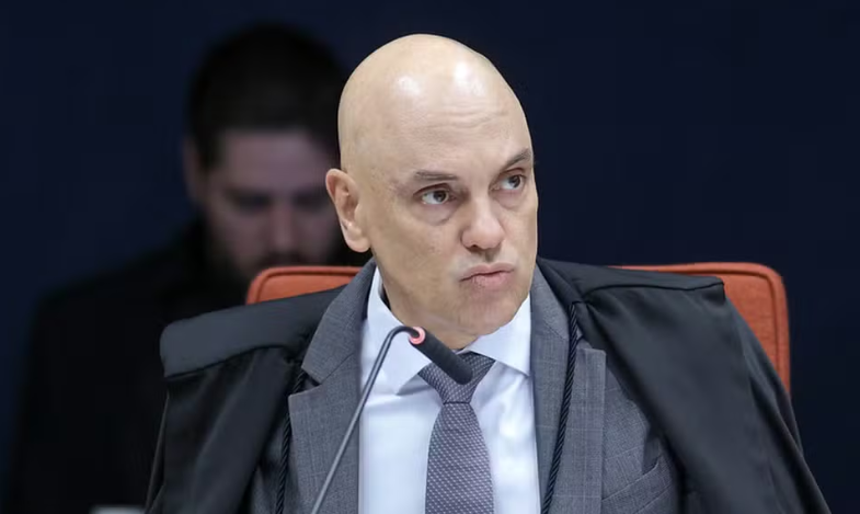 Trama golpista: Moraes vota para rejeitar recursos e manter condenação de Bolsonaro e 6 aliados