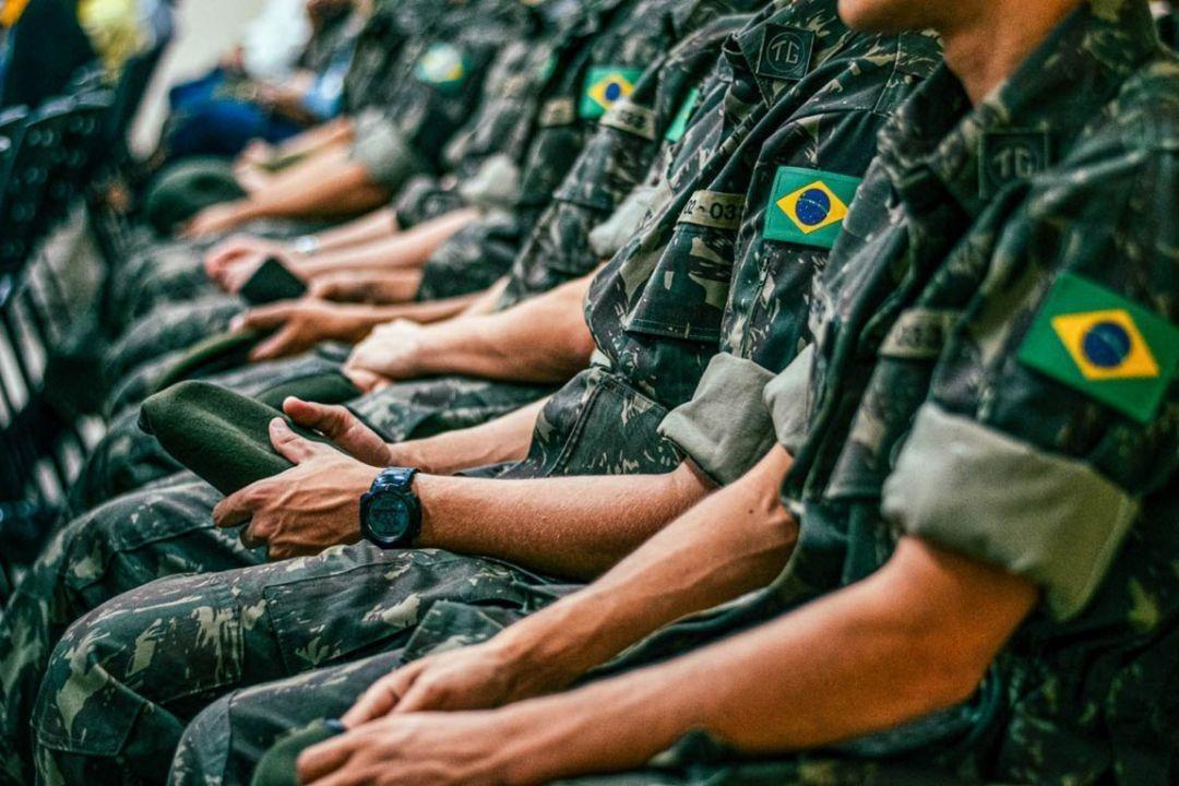 Alistamento militar para homens e mulheres começa em 1º de janeiro