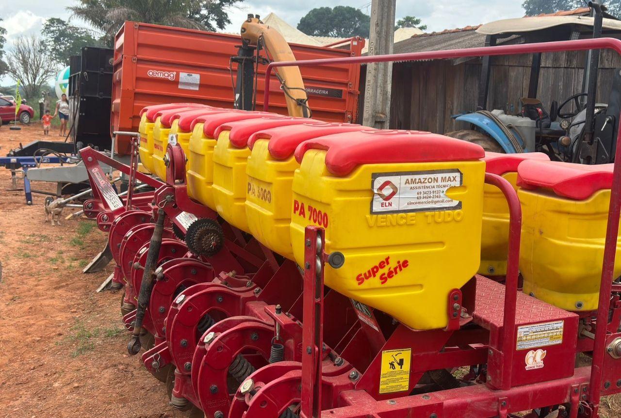 Deputado Alan Queiroz fortalece agricultura de Mirante da Serra com mais de R$ 525 mil em investimentos
