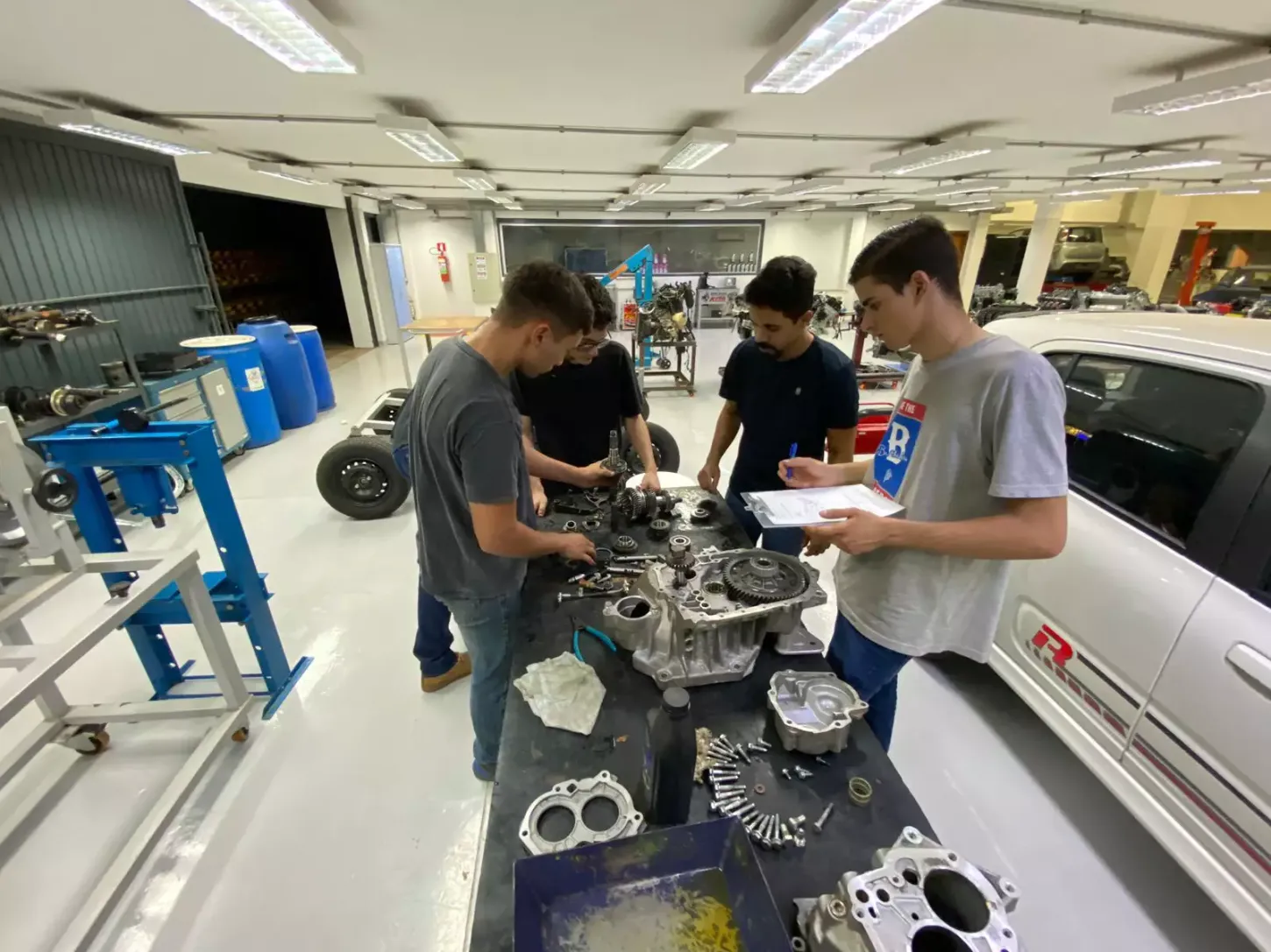 SENAI abre mais de 2,7 mil vagas em cursos técnicos, qualificação profissional e graduação para 2026