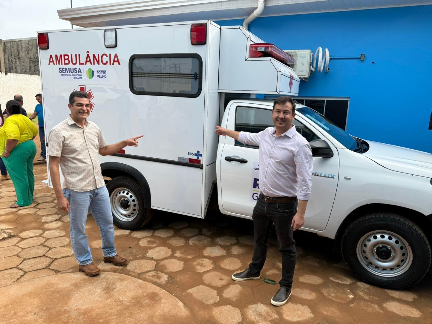 União Bandeirantes recebe nova ambulância para fortalecer atendimento de urgência