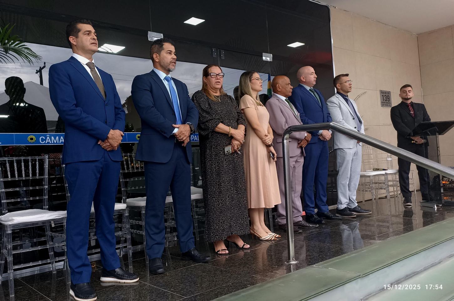 Vereador Adalto de Bandeirantes prestigia Cantata de Natal na Câmara Municipal