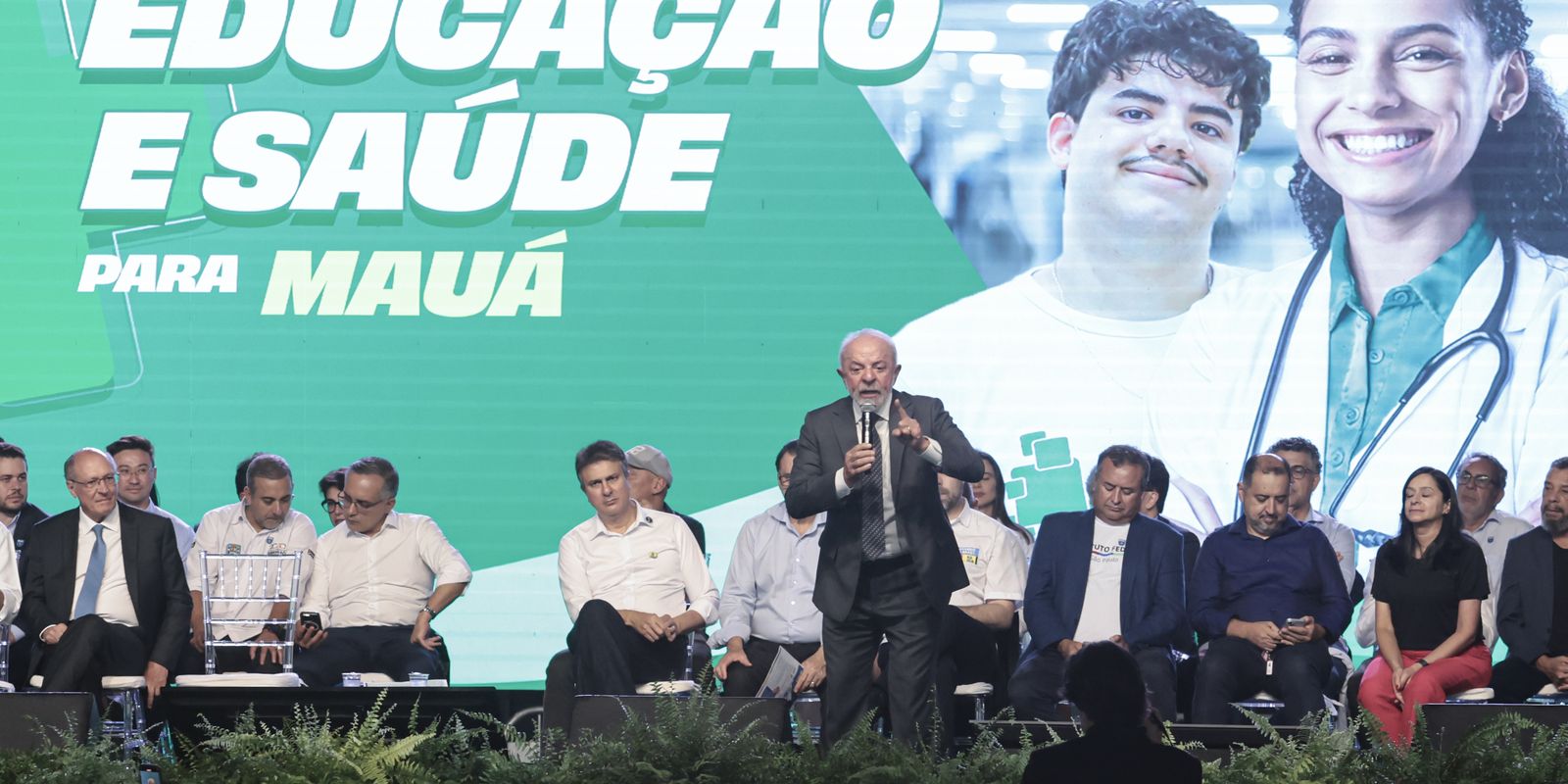 Lula defende educação para o combate à violência contra mulher