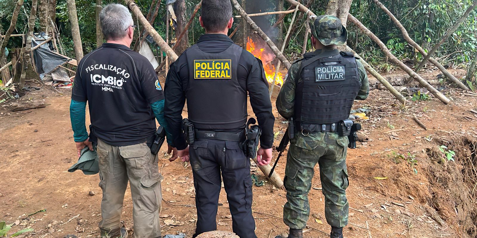 Polícia Federal combate garimpos ilegais nos estados do Amapá e Pará