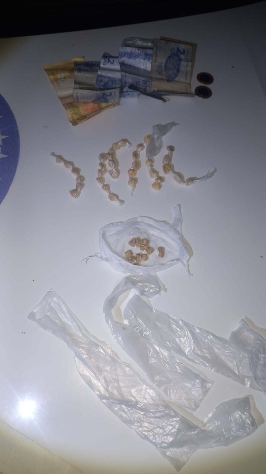 Polícia Militar apreende 55 pedras de crack e dois adolescentes durante patrulhamento em Porto Velho
