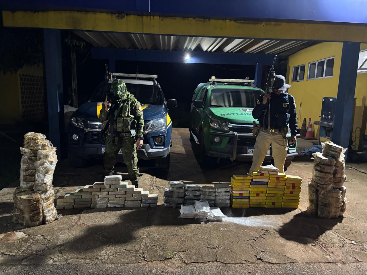 POLÍCIA MILITAR DE RONDÔNIA E POLÍCIA RODOVIÁRIA FEDERAL APREENDEM QUASE 192 KG DE DROGAS