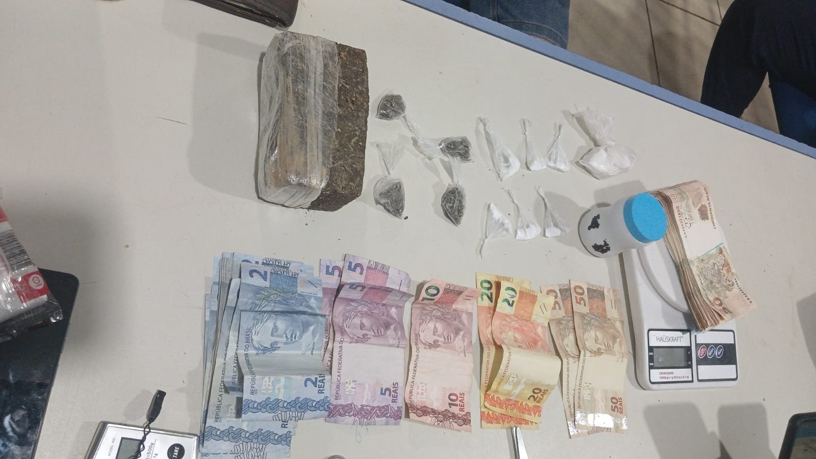 Operação Força Total: ação integrada apreende drogas, dinheiro e materiais utilizados no tráfico em Porto Velho