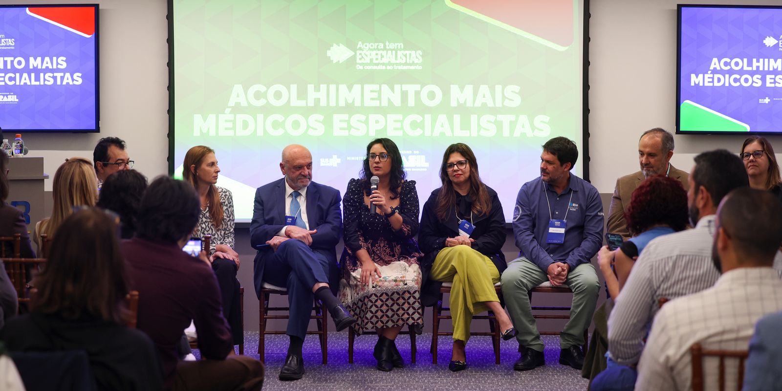 Projeto Mais Médicos Especialistas recebe 50 profissionais no Rio